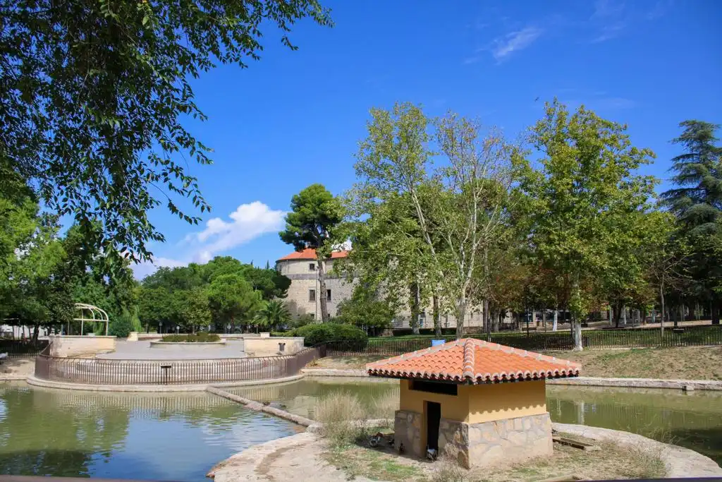 Residencial en venda a Avenida del Castillo, Castillo Campodón