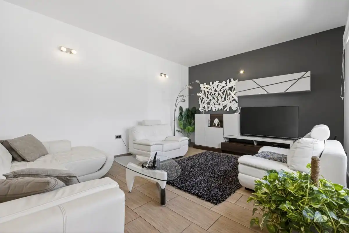 Maison avec terrasse à vendre à Carretera Lora del Rio, imagen 5