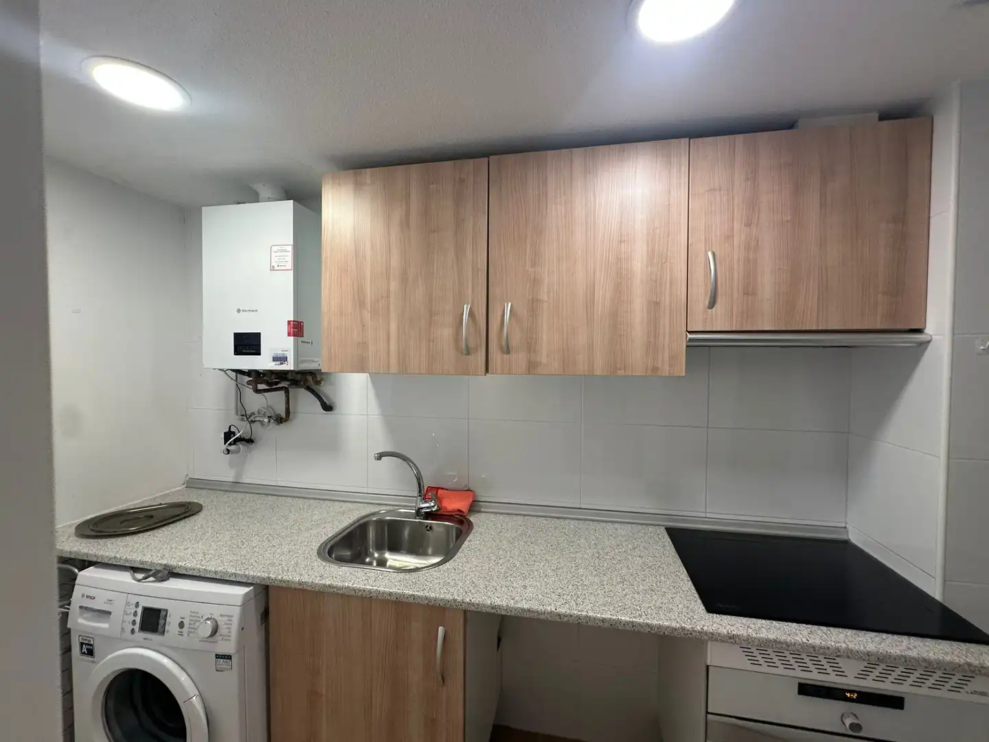 Cocina de Estudio de alquiler en Arganda del Rey con Calefacción, Horno y Lavadora