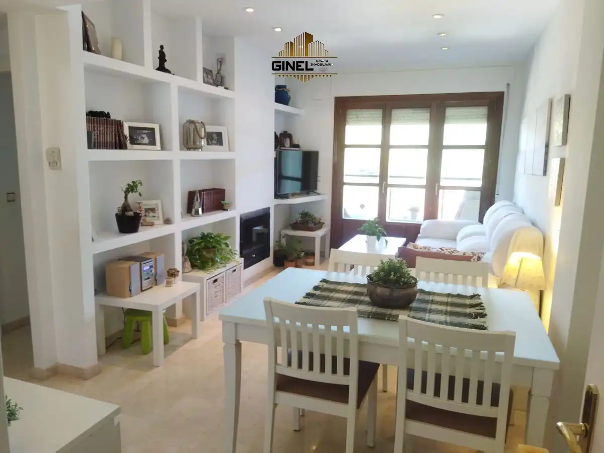 Sala de estar de Piso de alquiler en Jaén con Aire acondicionado, Calefacción y Terraza