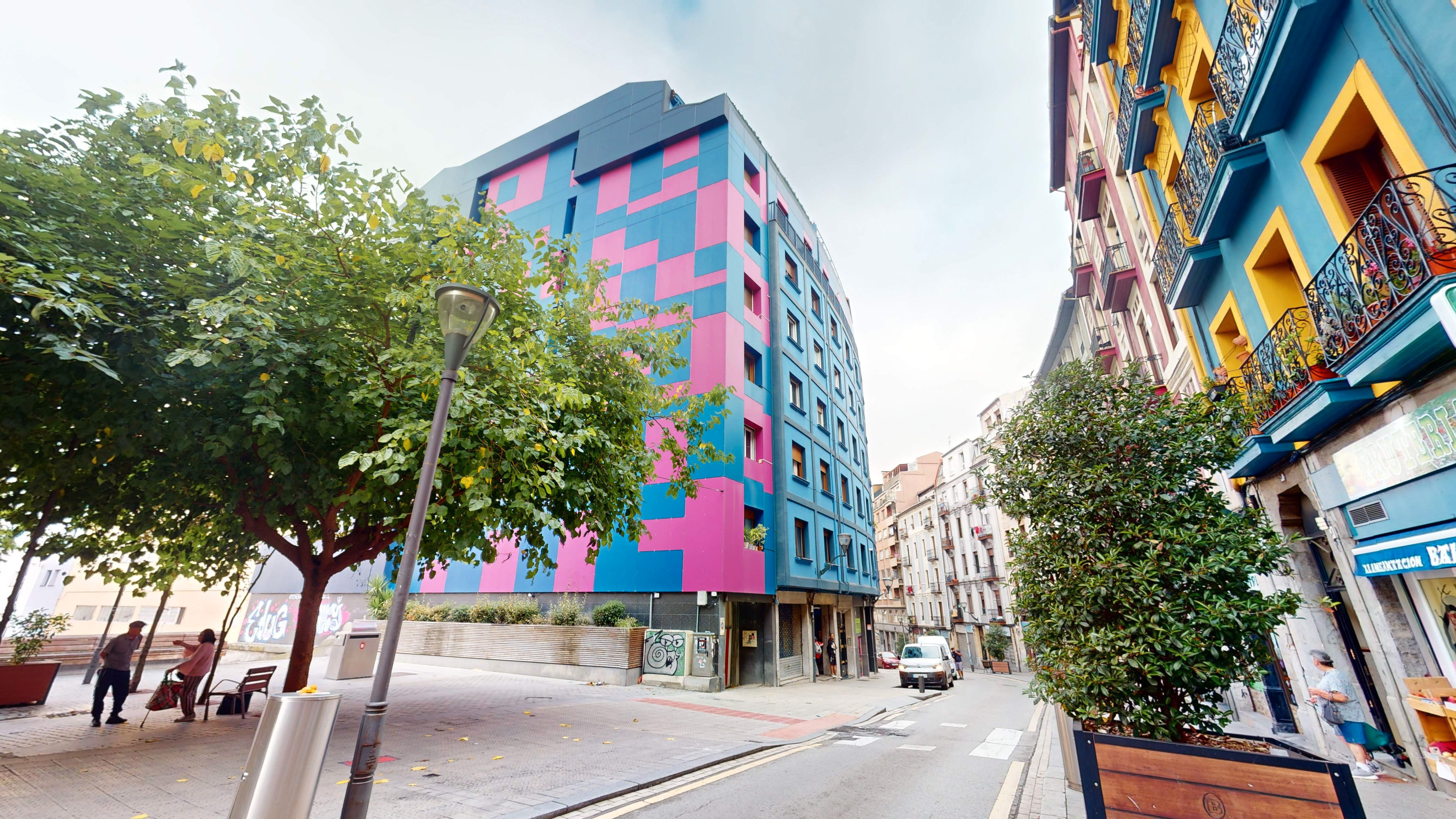 Vista exterior de Piso en venta en Bilbao  con Calefacción