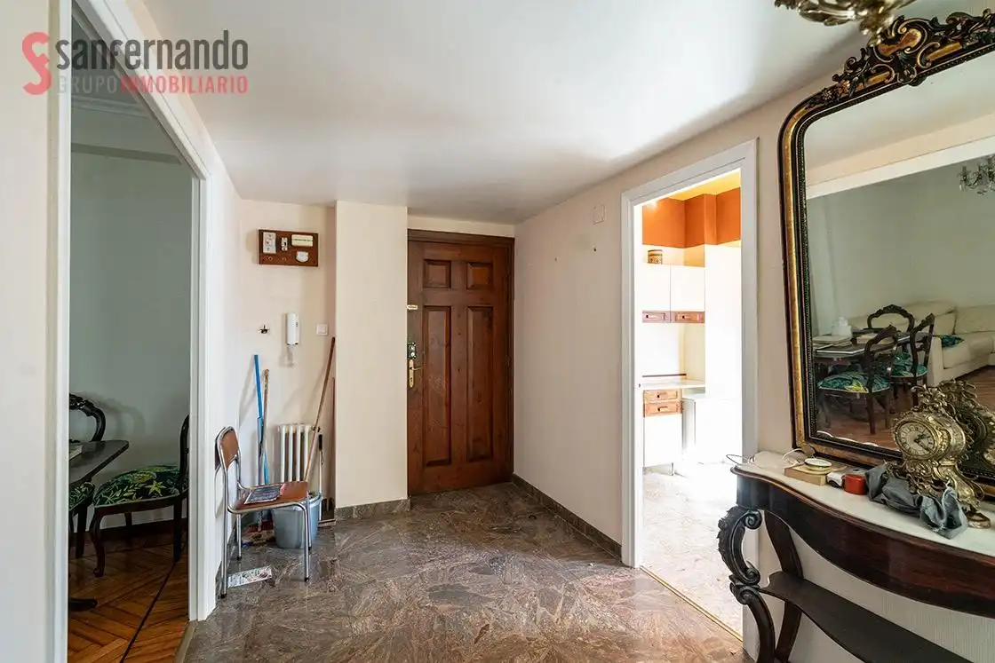 Piso en venta en Torrelavega  con Calefacción y Balcón