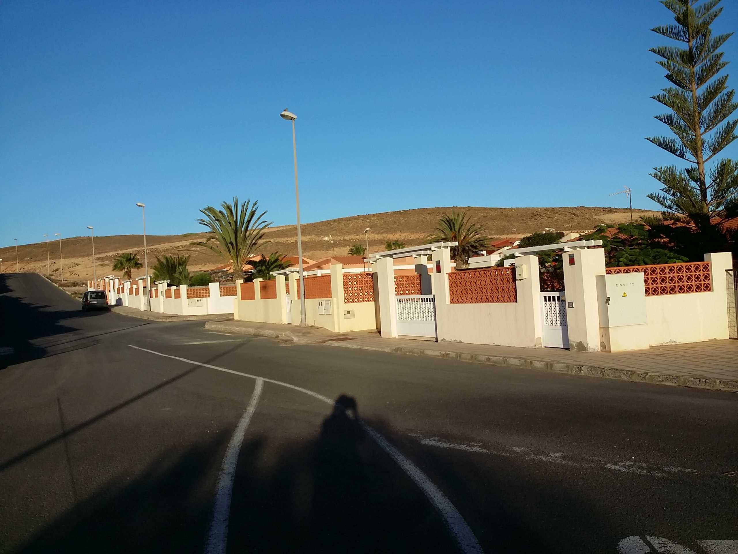 Exterior view of Single-family semi-detached for sale in La Oliva