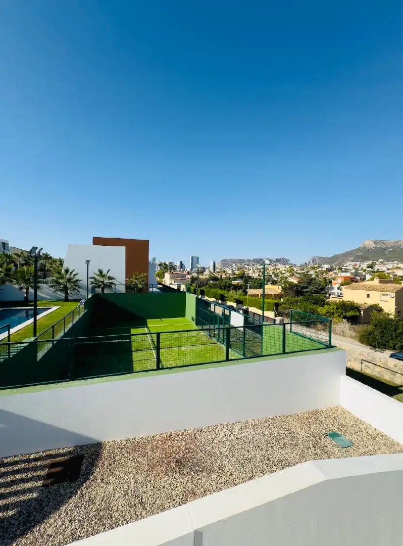 Terrassa de Casa adosada en venda en Calpe / Calp amb Aire condicionat, Calefacció i Jardí privat