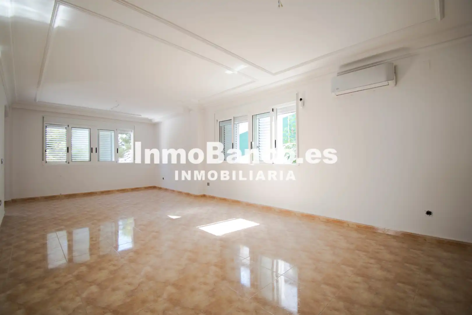 Vista exterior de Casa o chalet en venta en Chiva con Jardín privado, Terraza y Trastero