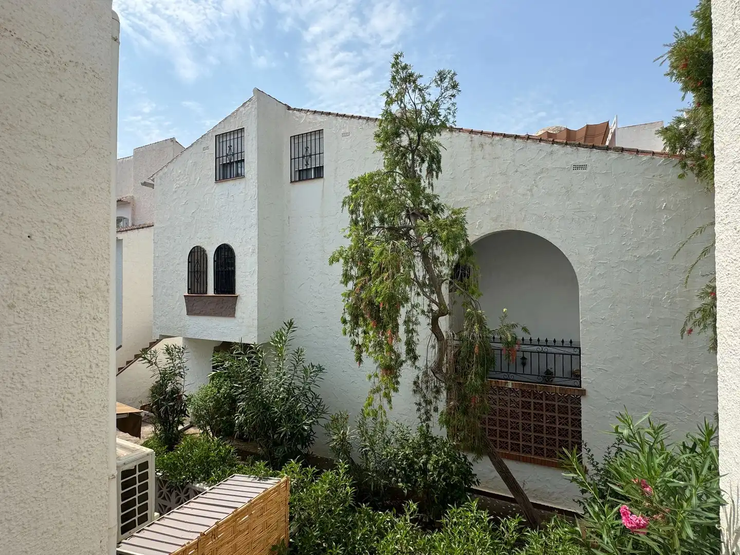 Vista exterior de Apartament en venda en Torrox amb Terrassa, Moblat i Piscina comunitària