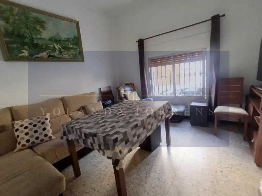 Sala d'estar de Casa o xalet en venda en Alcalá de Guadaira