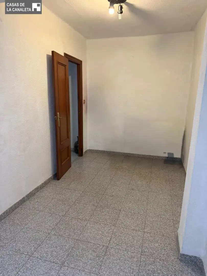 Piso en venta en Mislata con Balcón