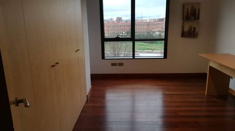 Foto 2 de Pis de lloguer a Calle Teruel, Los Lirios, Logroño