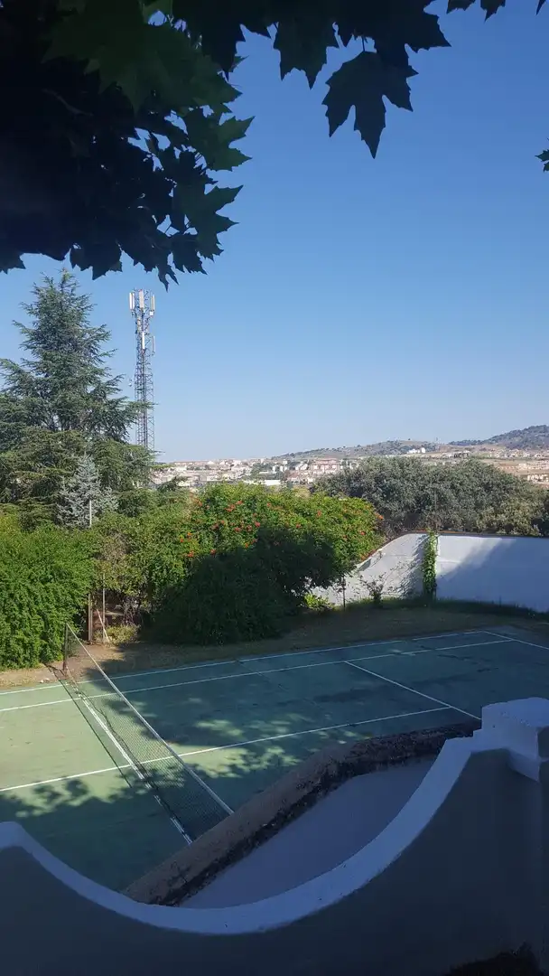 Vista exterior de Finca rústica en venda en Plasencia amb Aire condicionat, Calefacció i Jardí privat