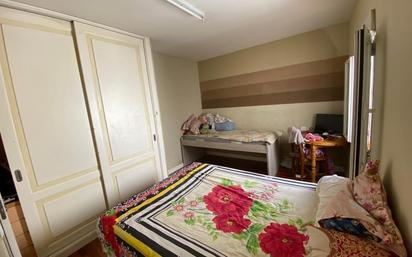 Bedroom of Flat for sale in  Madrid Capital