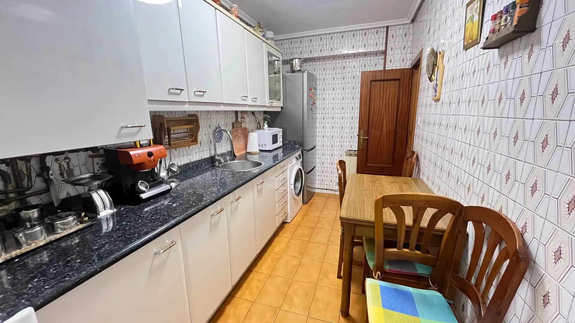 Cocina de Piso en venta en Valladolid con Calefacción, Parquet y Amueblado