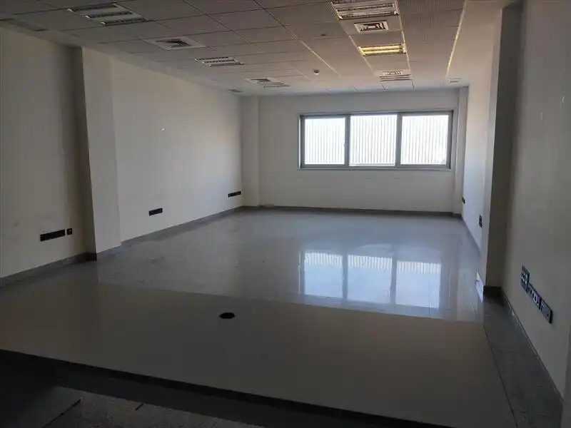 Office for sale in DE HYTASA ( EDIFICIO TIGESA), El Plantinar – Avda. La Paz - El Juncal