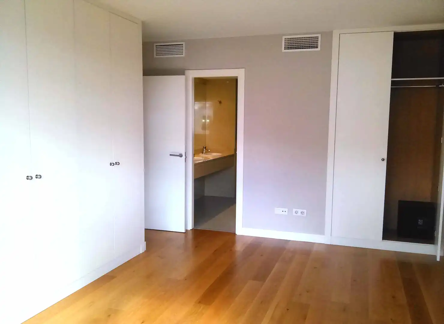 Maison jumelée avec piscine à louer à Calle de San Enrique de Ossó 535, imagen 17