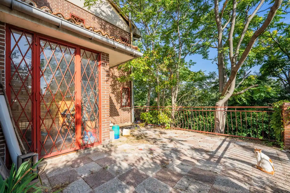 Casa amb terrassa en venda a C. de Basilio de Prado, imagen 2