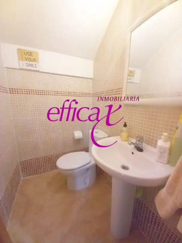 Bathroom of Houses for sale in Santo Domingo-Caudilla  with Heating