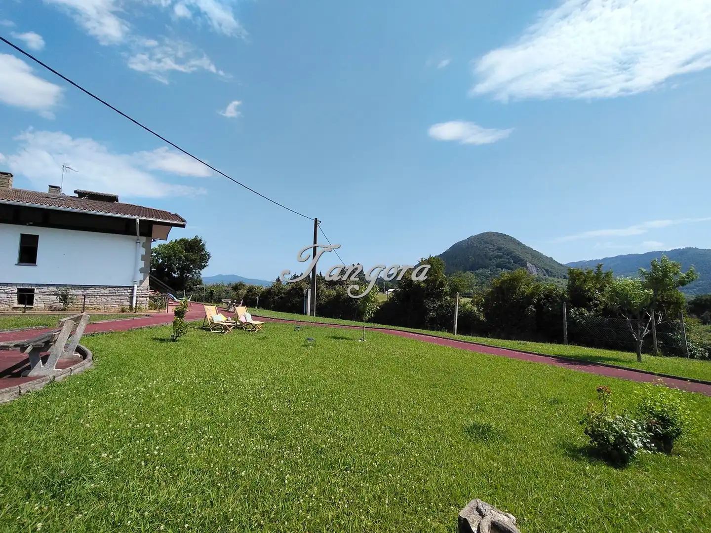 Casa o xalet en venda en Busturia amb Calefacció, Jardí privat i Parquet