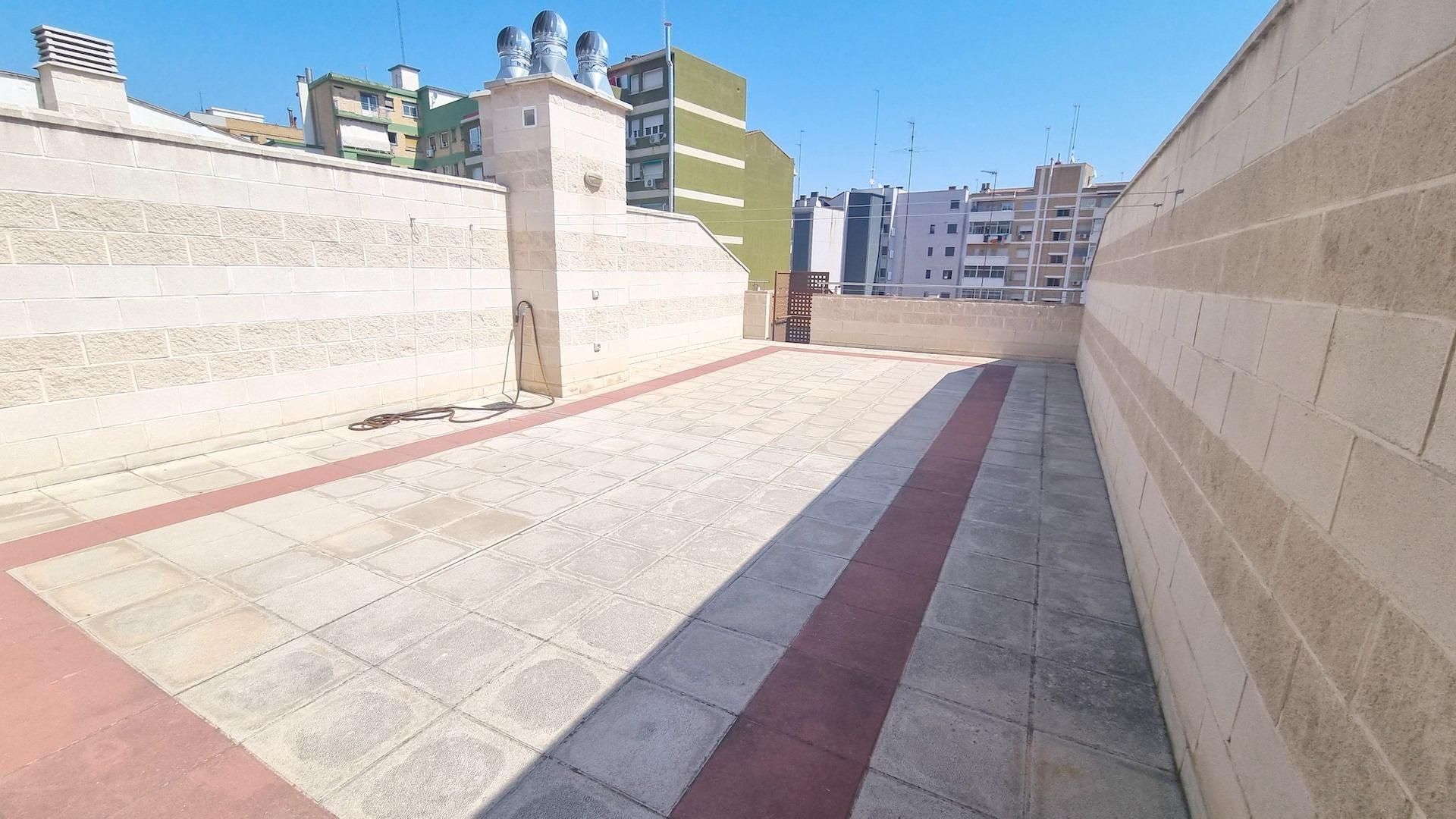 Attic for sale in Calle del Marqués de Ahumada, Barrio de San José