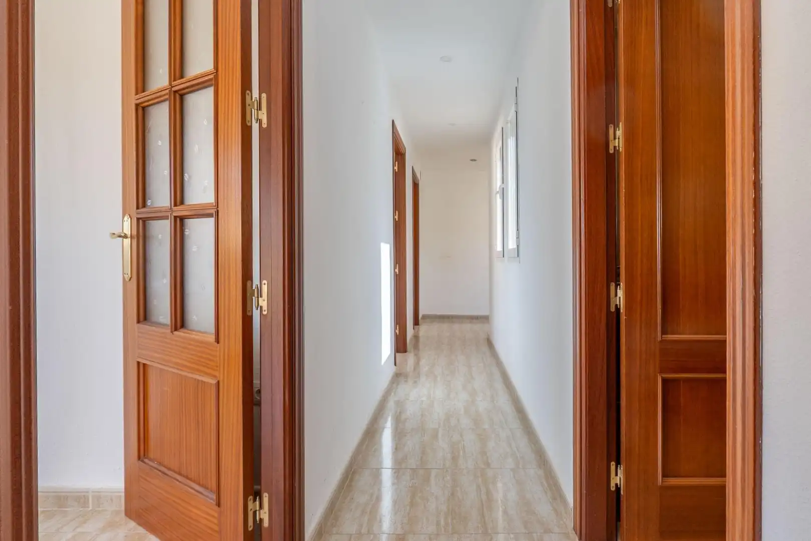 Wohnung zum Verkauf in Cijuela mit Klimaanlage