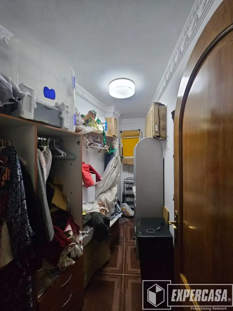 Piso en venta en Manuel