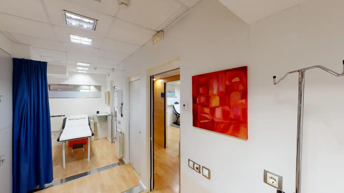 Commercial properties for sale in Sant Cugat del Vallès  with Air Conditioner and Furnished