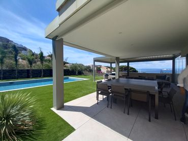 Detached house with balcony for sale in Almadrava - Canyelles - Puig-Rom