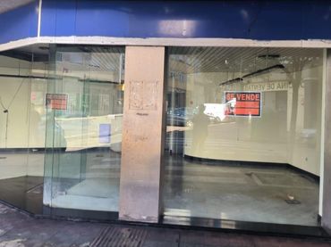 Local comercial en venda a San Juan