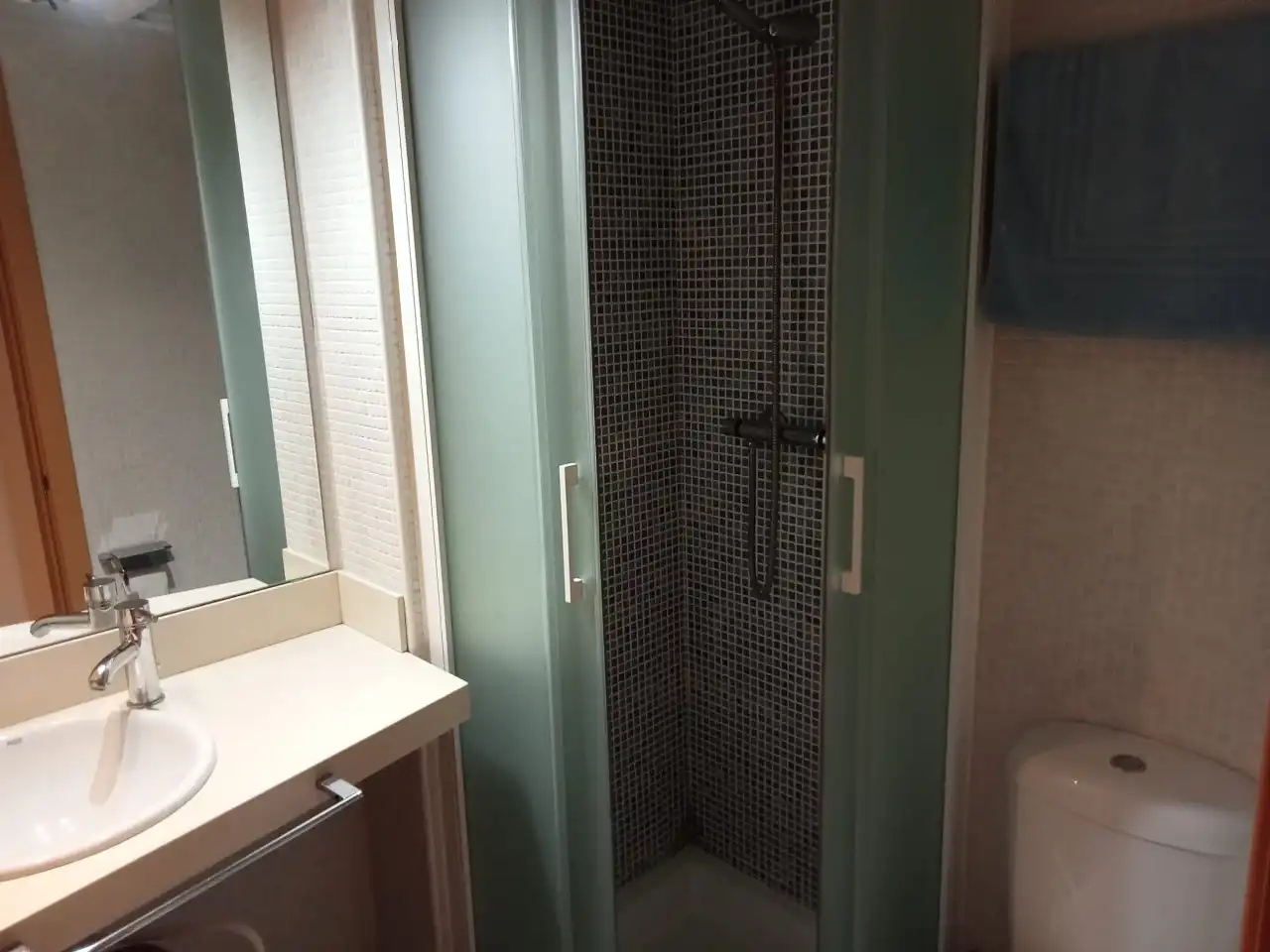 Bathroom of Ground floor for sale in Pals  with Air Conditioner, Heating and Private garden