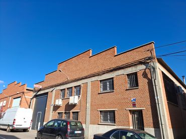 Industrial building for sale in Calle Uranio