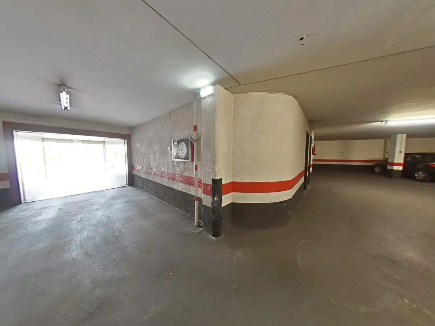 Einzelparkplatz zum Verkauf in Avenida Avenida Cervantes, imagen 3