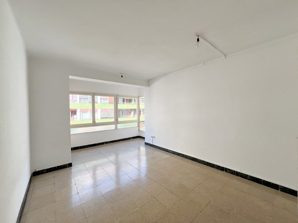 Flat for sale in  Tarragona Capital  with Terrace and Balcony