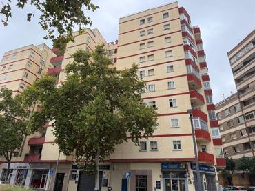 Piso con ascensor en venta en Avenida S Bernat Calvo