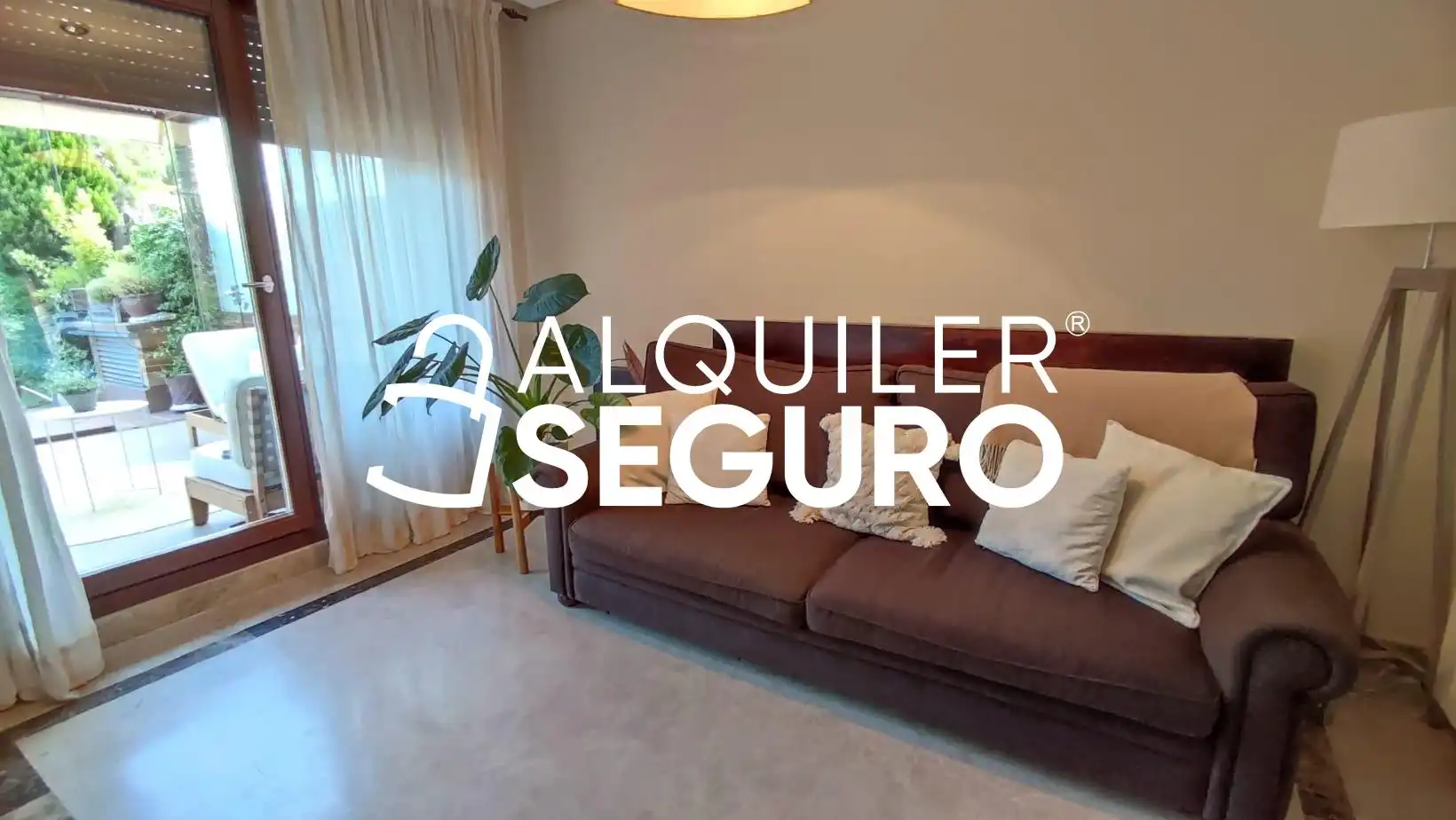 Sala de estar de Casa o chalet de alquiler en San Agustín del Guadalix con Aire acondicionado, Calefacción y Terraza