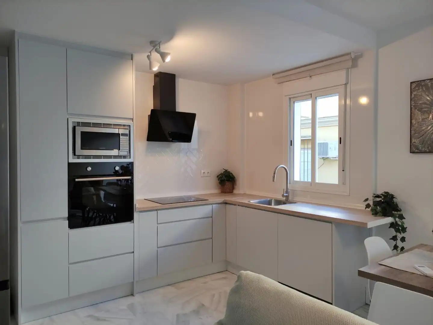 Cocina de Piso en venta en Sanlúcar de Barrameda con Aire acondicionado