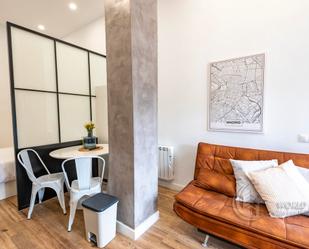 Sala d'estar de Apartament de lloguer en  Madrid Capital