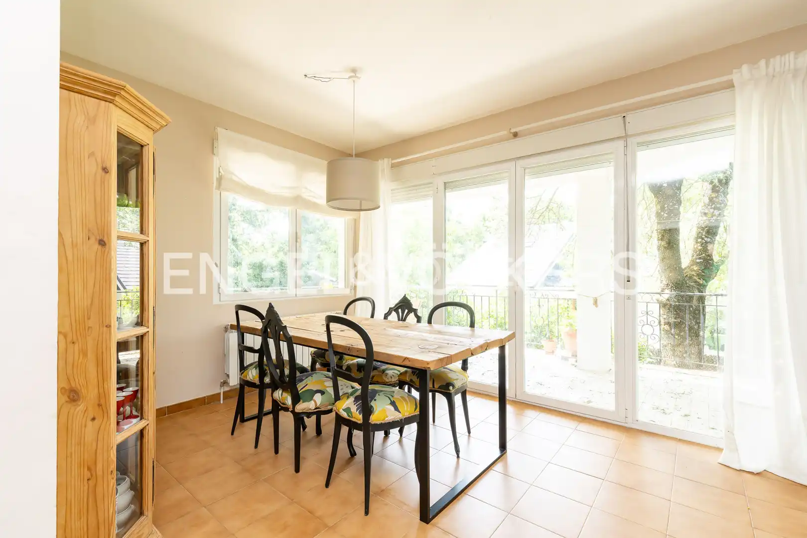 Vista exterior de Casa o chalet en venta en El Escorial con Calefacción, Jardín privado y Parquet