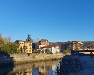 Vista exterior de Pis en venda en Donostia - San Sebastián  amb Calefacció, Terrassa i Traster