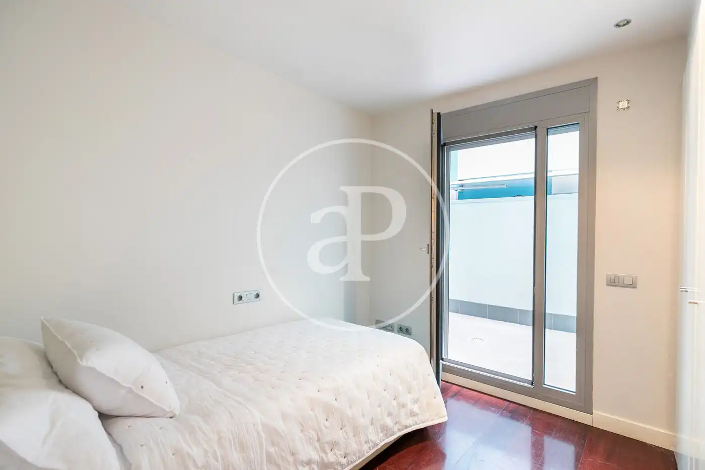 Bedroom of Flat for sale in Barcelona  with Air Conditioner, Heating and Terrace