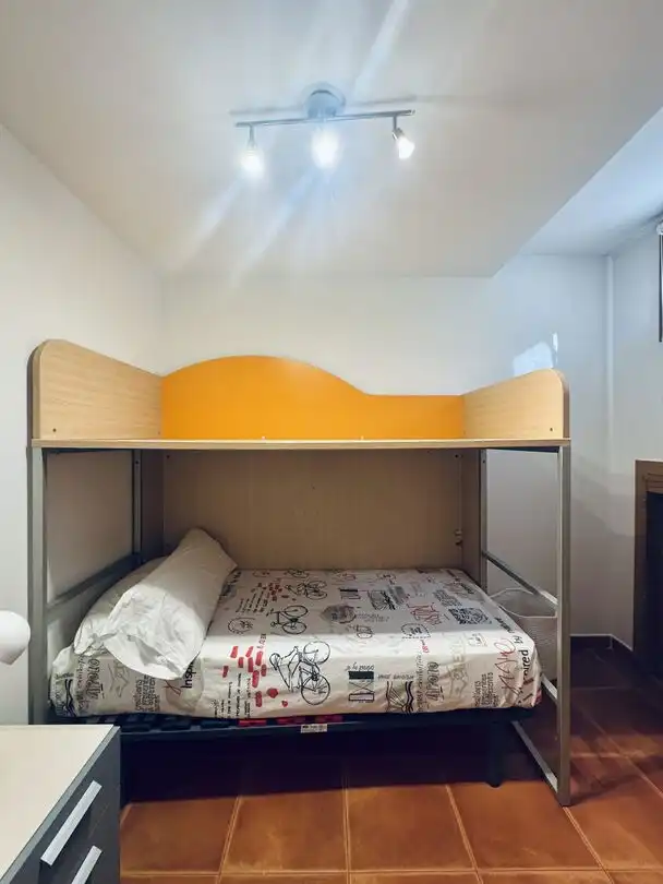 Dormitori de Dúplex en venda en Donostia - San Sebastián  amb Aire condicionat, Calefacció i Terrassa