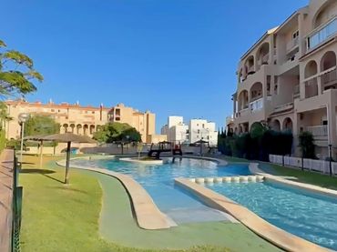Maison jumelée avec balcon à vendre à Playa Muchavista