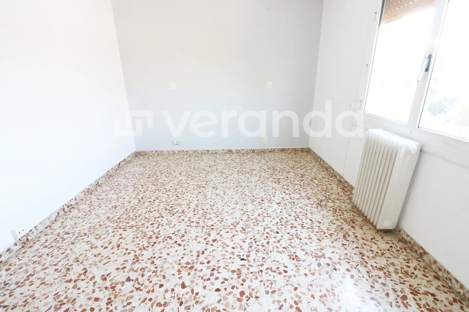 Cuina de Pis en venda en Ripollet amb Calefacció, TV i Balcó