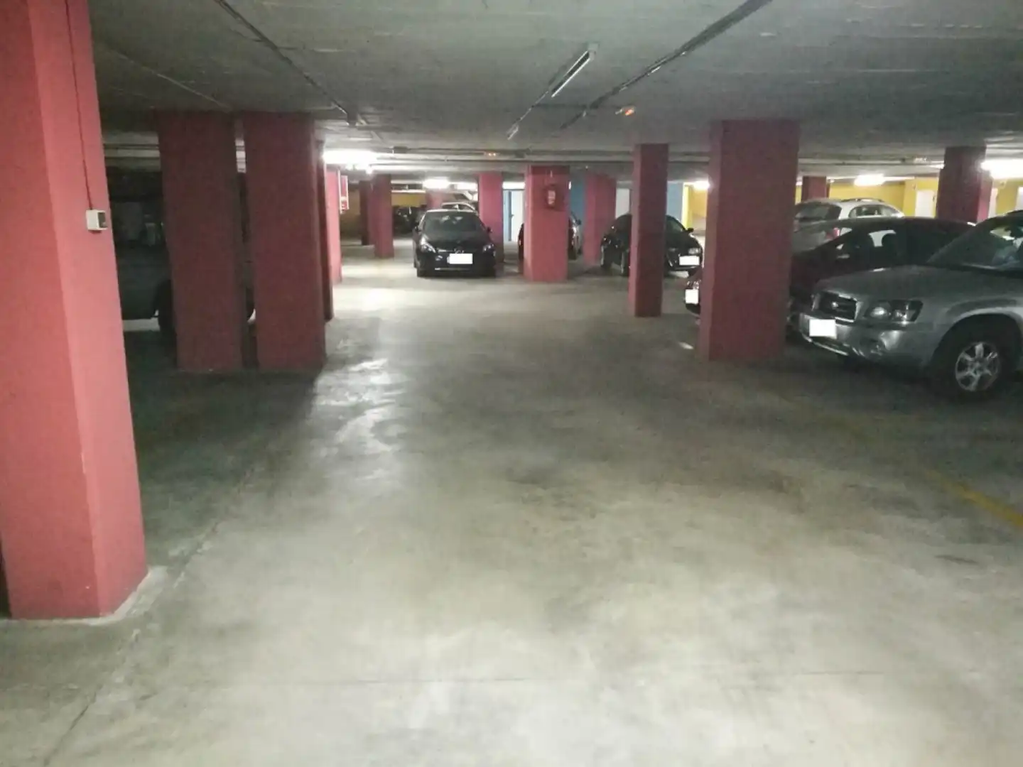 Parkplatz zum Verkauf in Via Europa - Parc Central