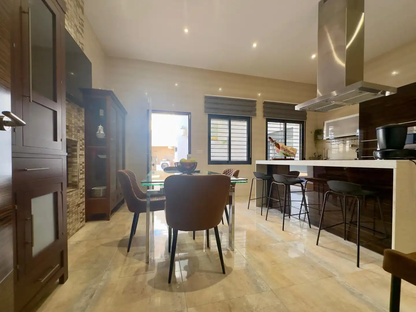 Chalet con piscina en venta en Avenida  Río Segura, imagen 14
