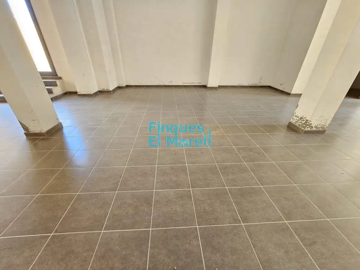 Local en venta en Vilallonga del Camp