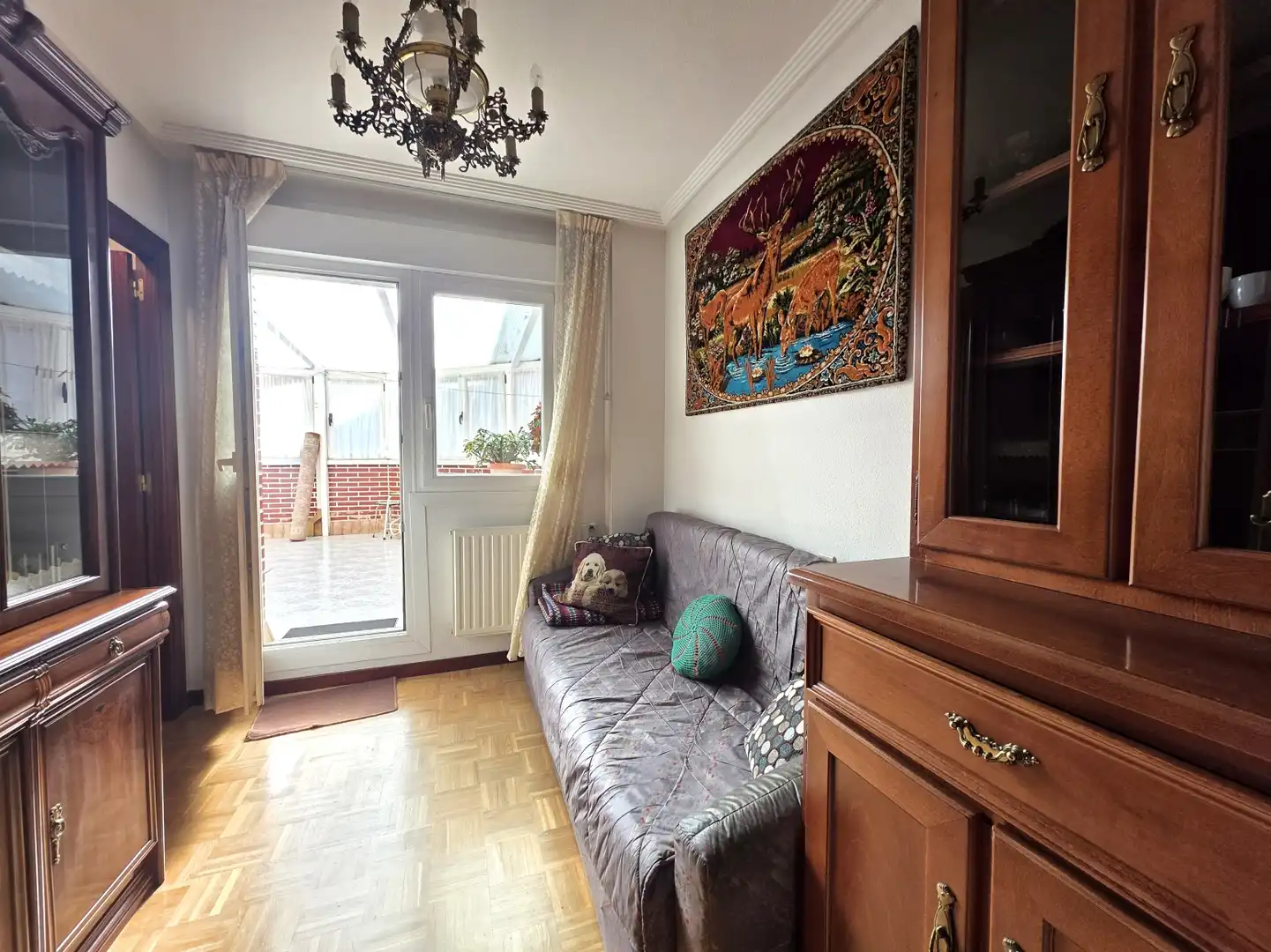 Wohnzimmer von Wohnung zum Verkauf in Siero mit Heizung, Parkett und Terrasse
