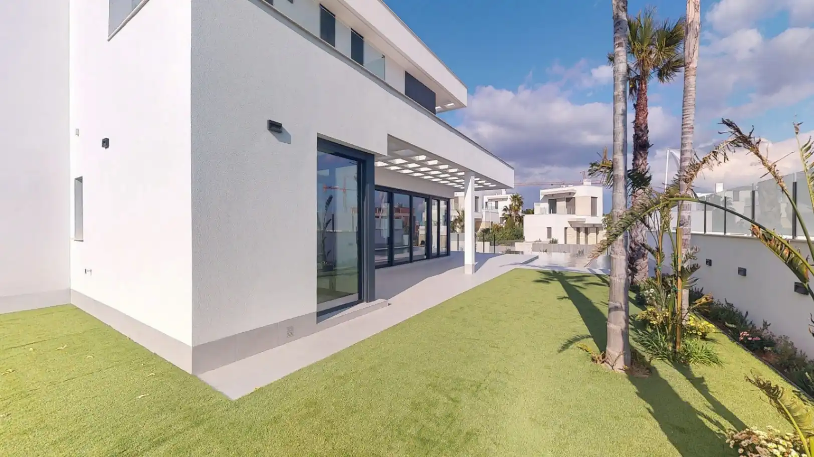Chalet con terraza en venta en Golf Bahía, imagen 2