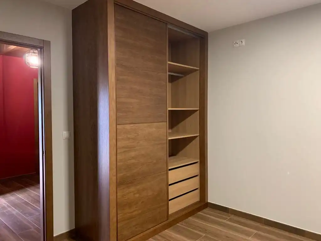 Dormitori de Casa o xalet de lloguer en Boqueixón amb Calefacció i Jardí privat