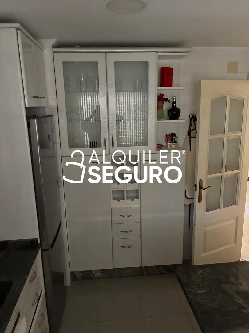 Cocina de Piso de alquiler en Triana