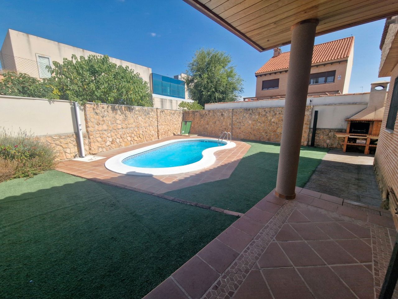 Swimming pool of House or chalet for sale in Ciempozuelos  with Air Conditioner, Heating and Private garden