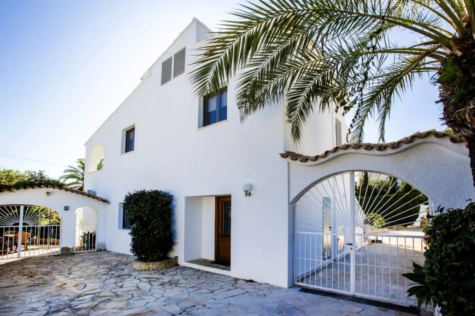 Exterior view of Houses for sale in Calpe / Calp  with Air Conditioner, Heating and Private garden